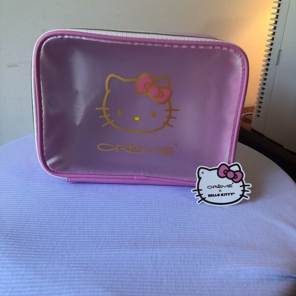 NWT  -  The Creme Shop x Hello Kitty Perfect Pink Travel Case - Picture 1 of 8
